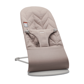 BabyBjorn - Balansoar Bliss Sand Gray cu aspect delicat de petala, tesatura matlasata