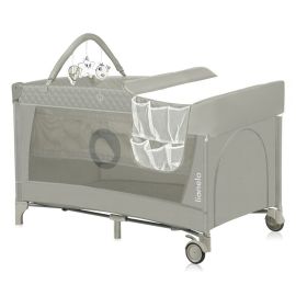 Patut pliant, Lionelo, Flower, Cu doua nivele, Cu arcada, Geanta transport, Masuta de infasat, Bara cu jucarii, Fereastra laterala, 120x60 cm, Conform cu standardele europeane de securitate EN 716 si EN12221, Cappuccino