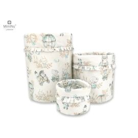 Cutie depozitare jucarii, MimiNu, Set 3 cosuri rotunde cu dimensiuni generoase pentru jucarii, Cu volanase, Dimensiuni 50x35 cm, 35x30 cm, 19x23 cm, Din bumbac certificat Oeko Tex Standard 100, Design, Zoo on Bikes Nugat