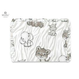 Perna clasica de dormit, MimiNu, Cu volanas, Cu husa detasabila cu fermoar, Din bumbac certificat Oeko Tex Standard 100, Pentru patut, carucior, balansoar, 30x40 cm, Safari Beige