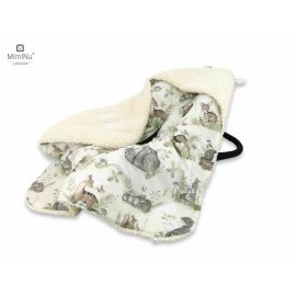 Paturica calduroasa de infasat, MimiNu, Pentru scoica, scaun auto/carucior, Cu gluga si urechi, Cu sistem de prindere pe baza de velcro, Dimensiune 90x90 cm, Din imitatie de lana si bumbac, Certificat Oeko Tex Standard 100, Ecru Calm Forest Natural