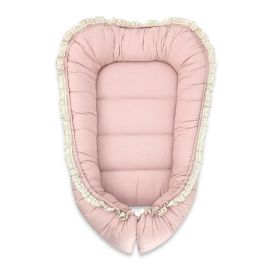 Cosulet bebelus, MimiNu, Premium, Pentru dormit, Baby Nest 55 x 75 cm, Cu Volanase si dantela, Husa 100% bumbac, Din bumbac certificat Oeko Tex Standard 100, Powder Pink